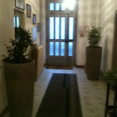 Ronsin Hotel