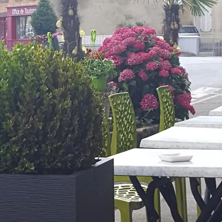 Ronsin Hotel 2*