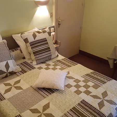 Ronsin Hotel Fresnay-sur-Sarthe